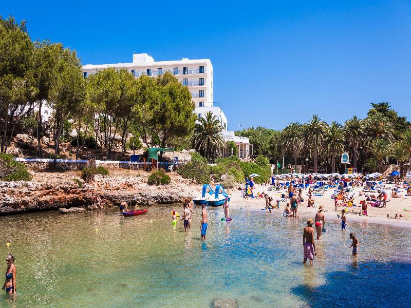 Globales Cala'N Blanes Hotel Cala'N Blanes  Exterior photo